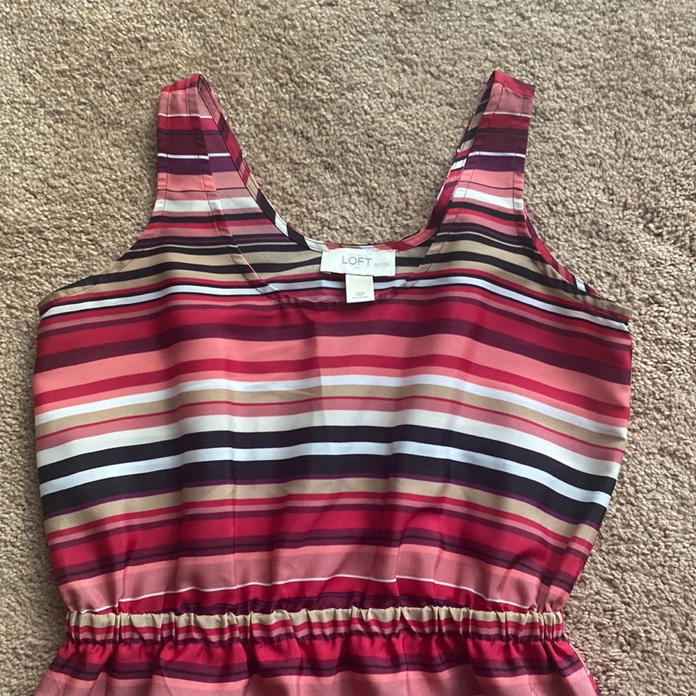 Loft dress - Picture 3 of 7